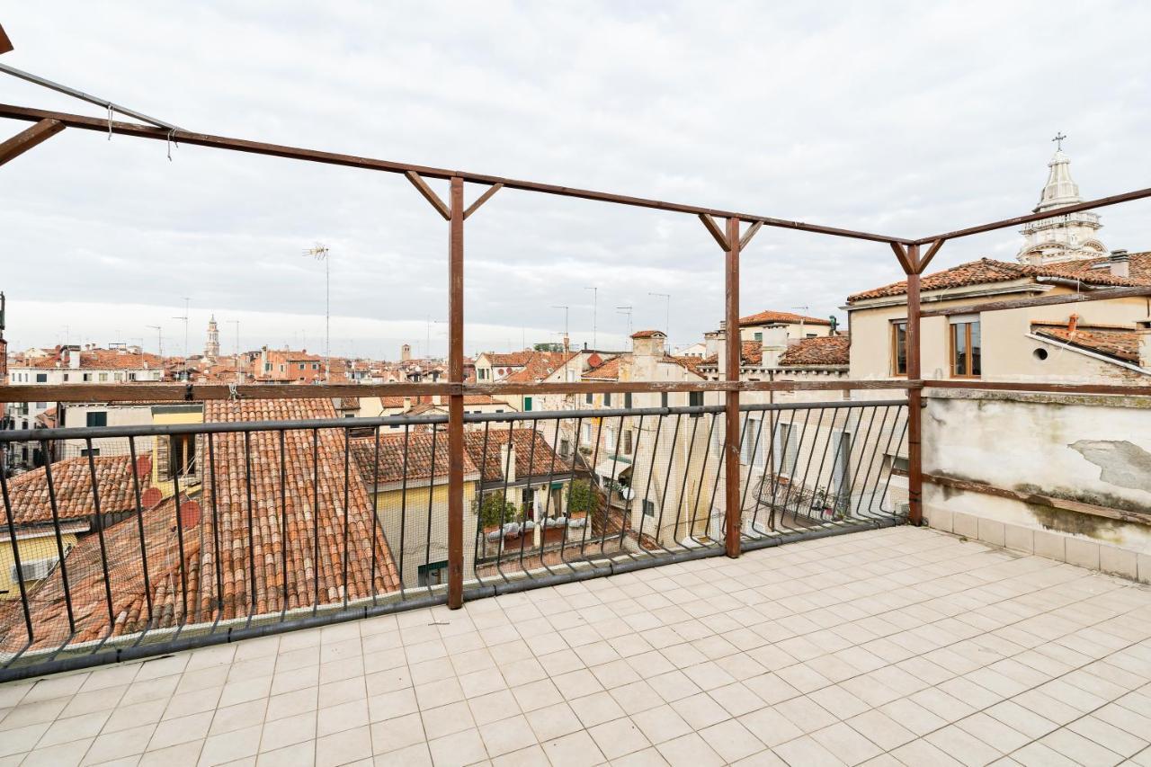 Ponte Di Rialto Penthouse With Panoramic Terrace Veneza Exterior foto