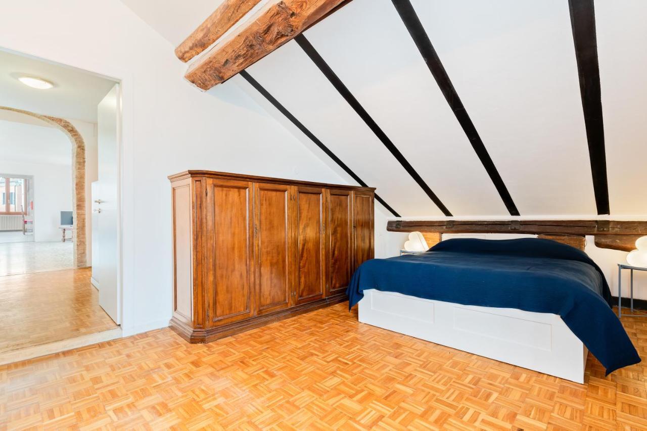 Ponte Di Rialto Penthouse With Panoramic Terrace Veneza Exterior foto